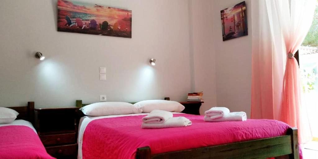 Kuris Studios & Apartments Vasilikí Eksteriør billede